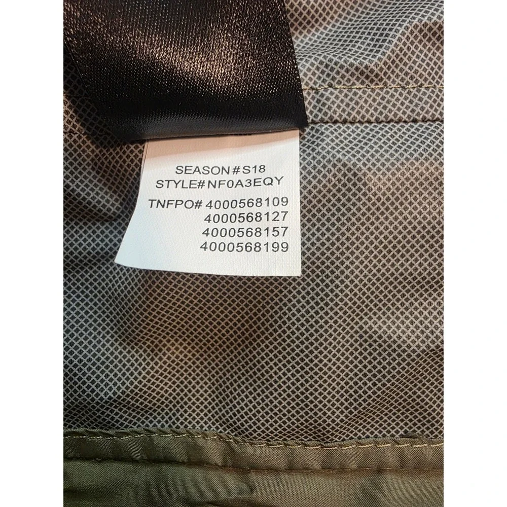 The North Face DryVent Jacket Mens Size S Green Camo Tiger Stripe Coaches